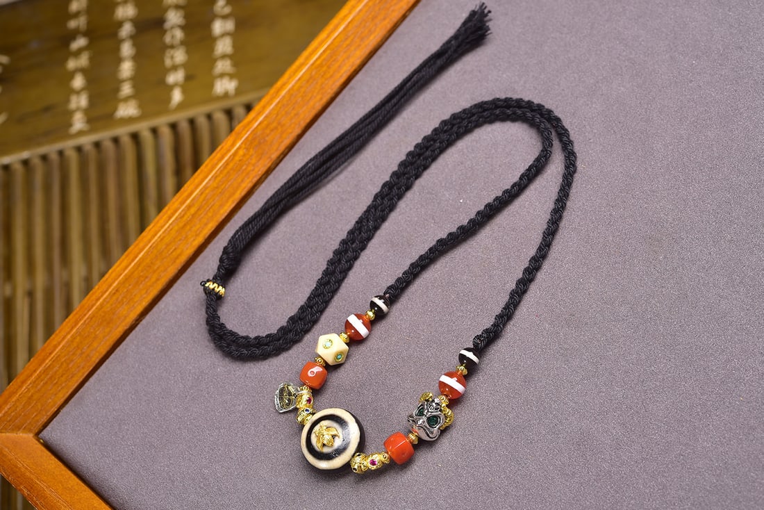 Collector's Edition Dzi Beads (1 of 6)