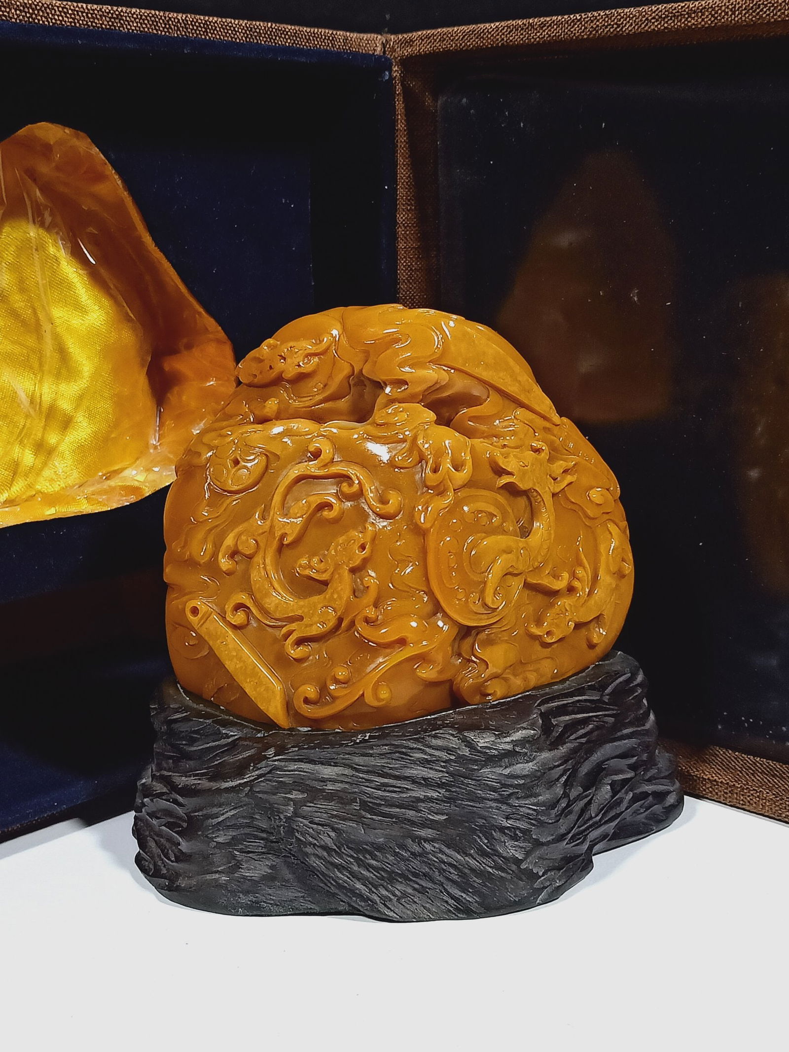 Tianhuang stone ornament (1 of 9)