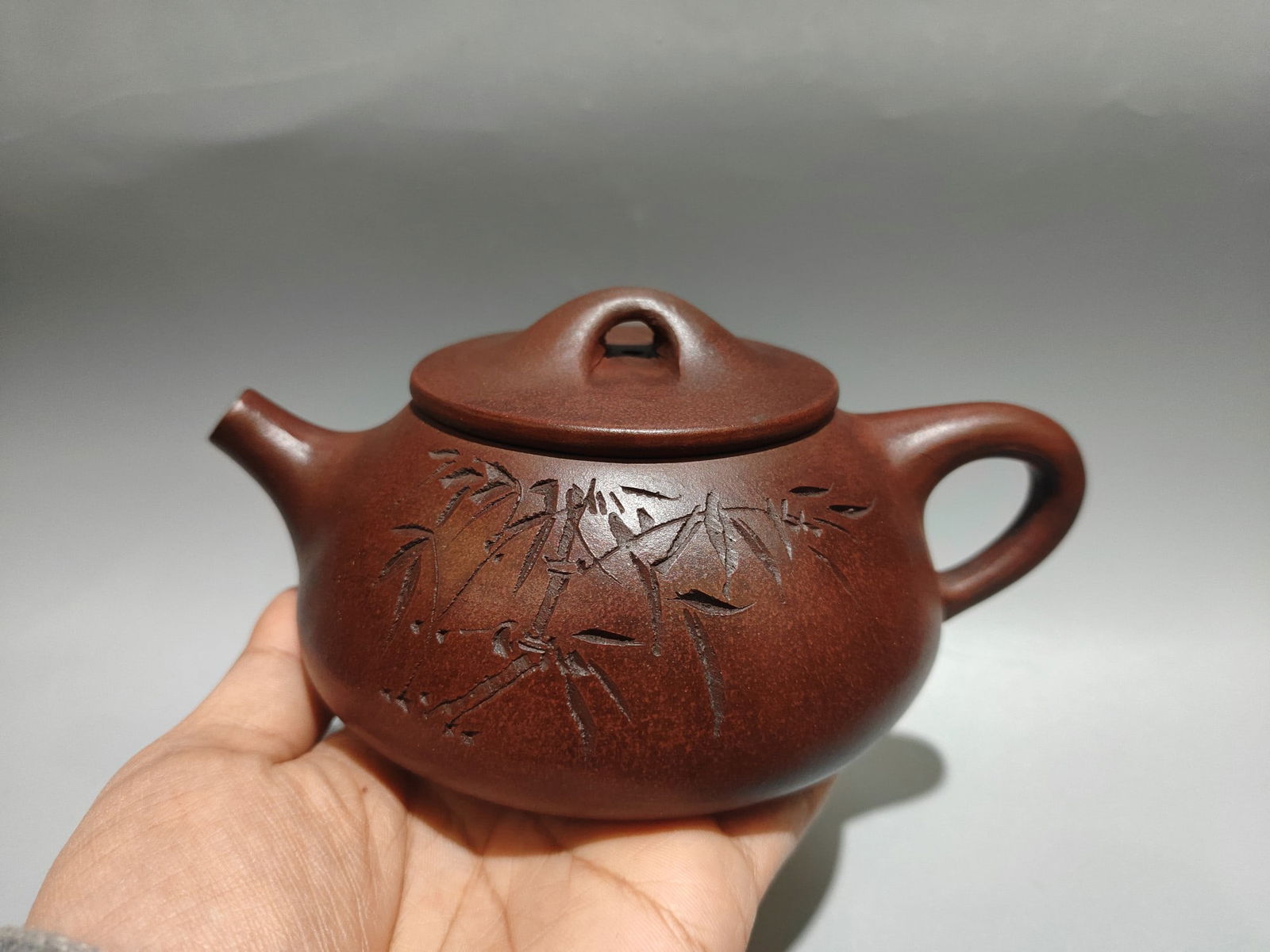 Name: Bamboo Leaf Stone Ladle Teapot (1 of 9)