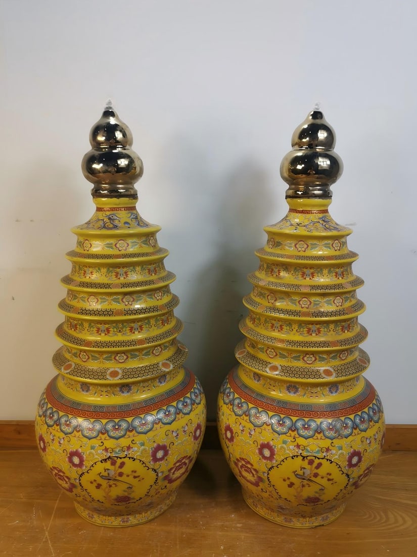 Treasured Pagoda-Style Gilded Enamel Ginseng Wine: Rare gilt enamel pagoda-shaped ginseng wine, dimensions: 50 x 22 cm, total weight: 12 kg Provenance:Mr. Stefan, Minneapolis, Minnesota. Our dedicated team expertly handles both domestic and global SHI