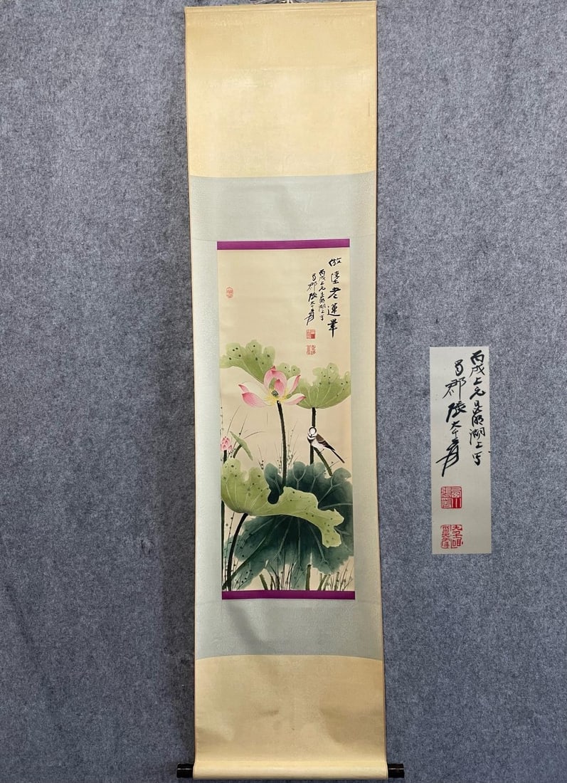 Zhang Daqian's exquisite hand-painted paper paintings (1 of 9)