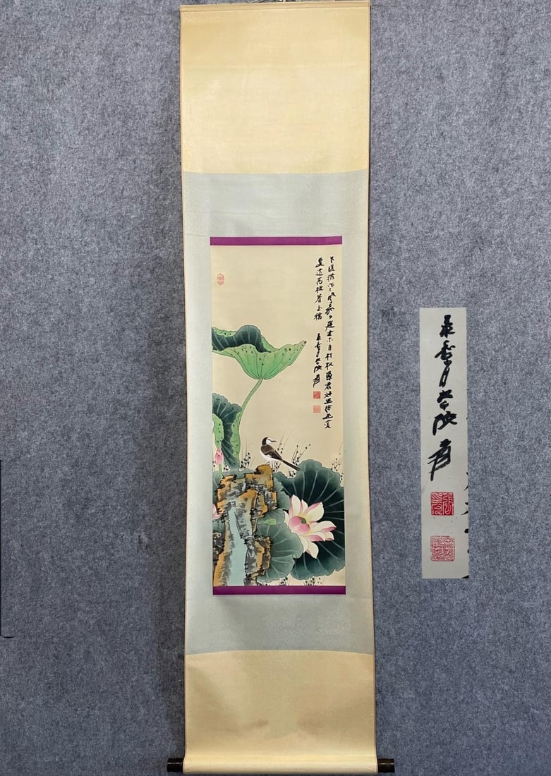 Zhang Daqian's exquisite hand-painted paper paintings (1 of 9)