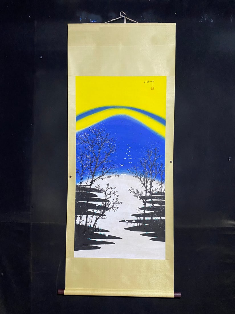 Wu Guanzhong's landscape paintings: A four-foot-long landscape painting by Wu Guanzhong, purely hand-painted mounted dimensions: 195cm x 79cm (height x width), painting core dimensions: 135cm x 68cm (height x width). Provenance:Private