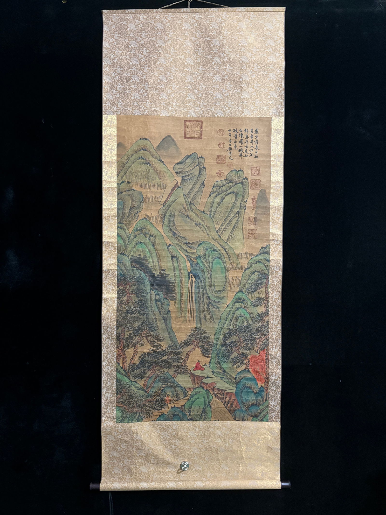 (Gu Kaizhi's Landscape) Four-foot Hand-painted: (Gu Kaizhi Landscape) Four-foot hand-painted artwork. Material: Xuan paper. Mounting dimensions: Approximately 130cm x 65cm. Provenance:Private collection, Quincy, Massachusetts. Our dedicated team