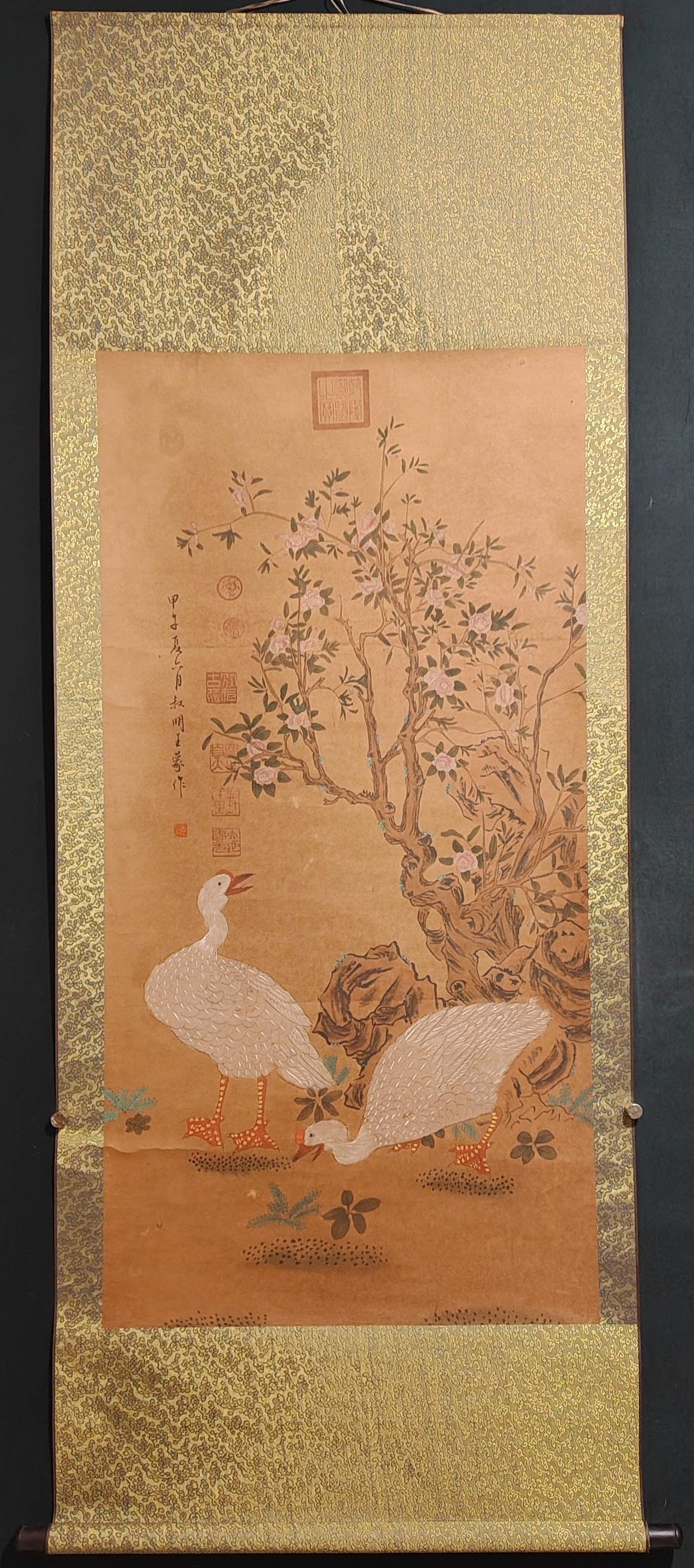 Wang Meng's Flowers and Birds: A hand-painted four-foot hanging scroll by Wang Meng, depicting flowers and birds, one subject at a time. Actual product photographed. Material: Xuan paper. Mounting dimensions: 206cm ?? 75cm. Paintin