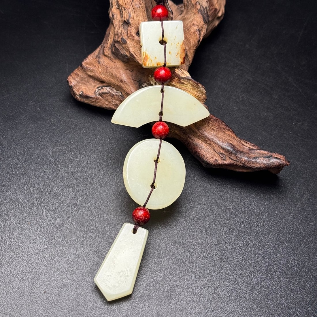 Hetian jade pendant set (1 of 9)