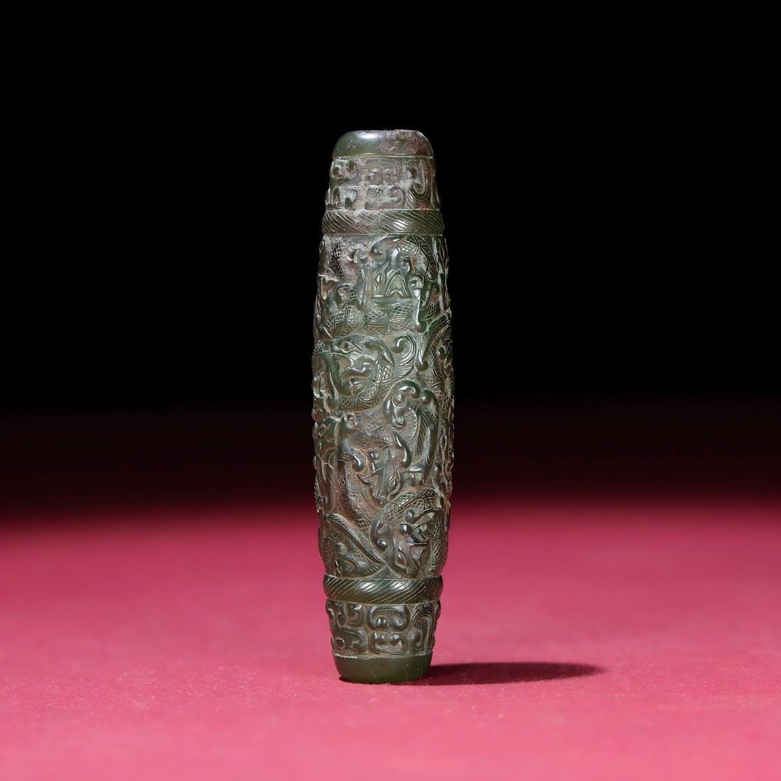 Exquisite antique piece, Hetian jade pebble carved with dragon motifs. (1 of 9)