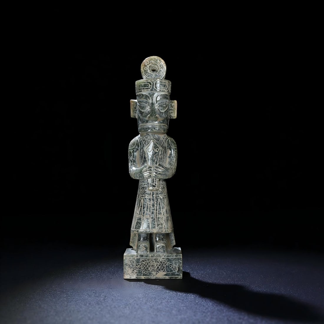 Exquisite antique, Hetian jade pebble from a raw pit, gray-skinned and inlaid with a divine figure (1 of 9)