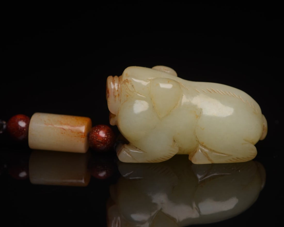 Hotan jade pig (1 of 9)