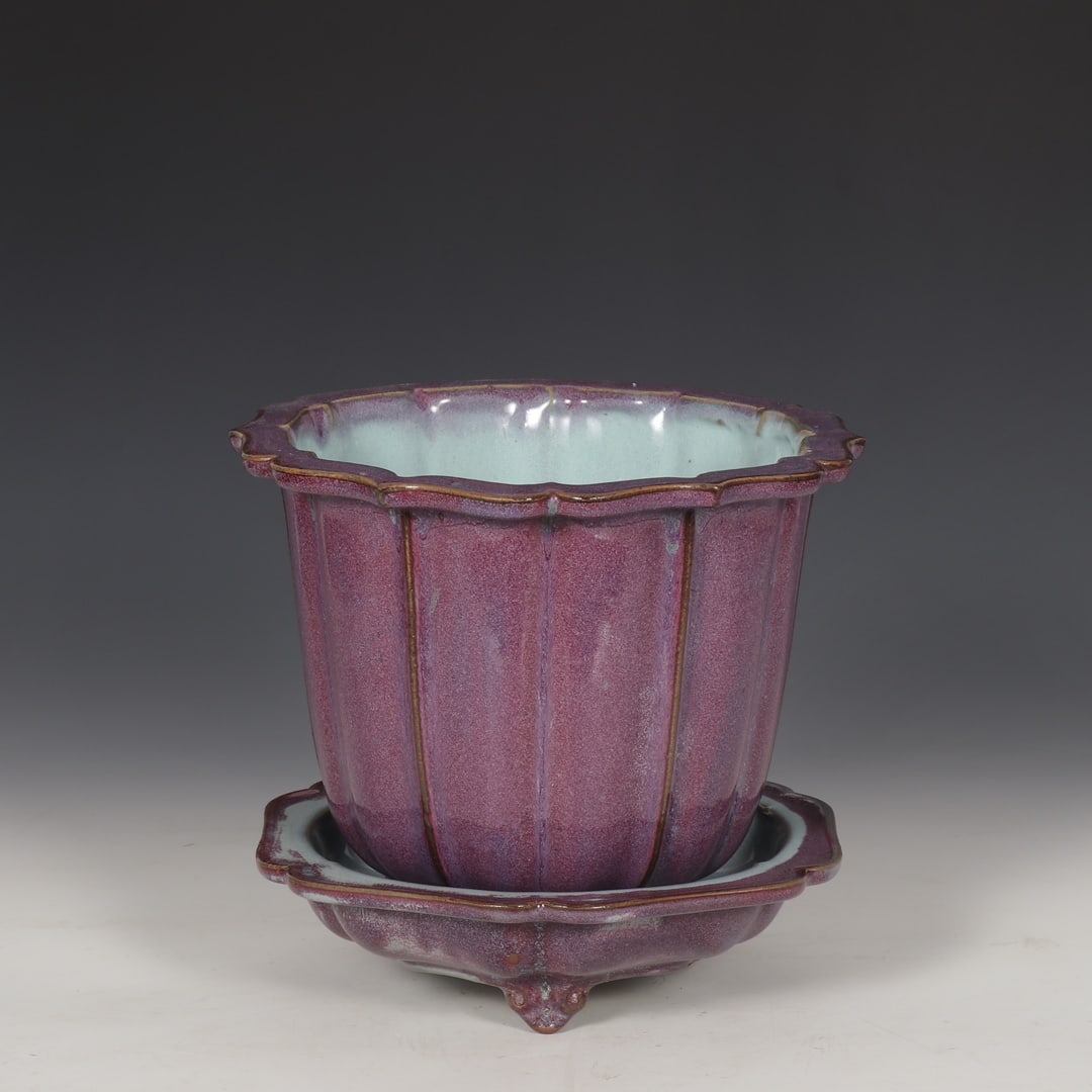 A set of Song Dynasty Jun ware rose-purple glazed flowerpots and saucers from the collection (1 of 9)