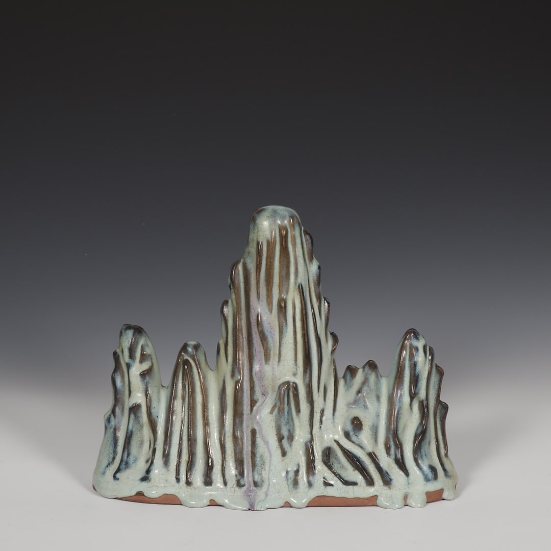 Formerly owned Song Dynasty Jun ware celadon-glazed rockery with purplish-red spots (1 of 9)