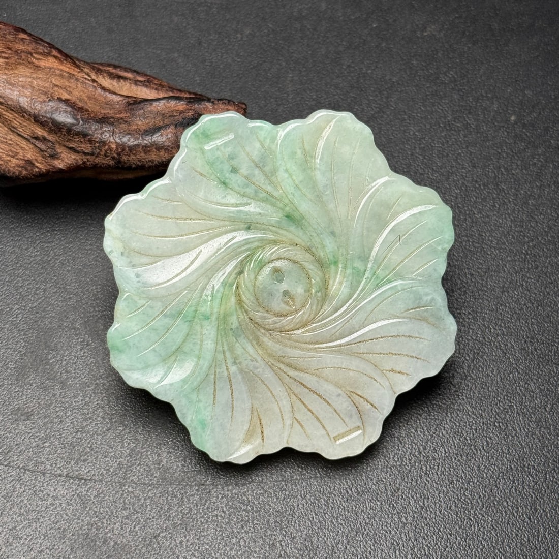 Old collection of jadeite hat flower, symbolizing wealth and prosperity. (1 of 9)