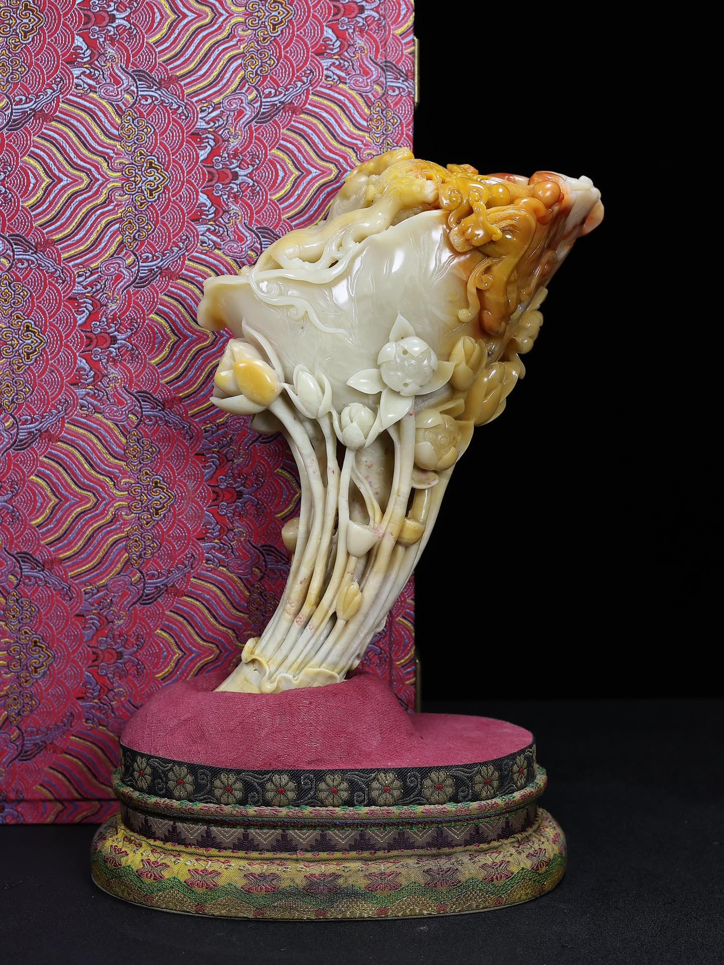 Antique Collection Treasure, Hand-carved Shoushan Stone Lotus and Chilong Ornament in Cloth Box (1 of 14)