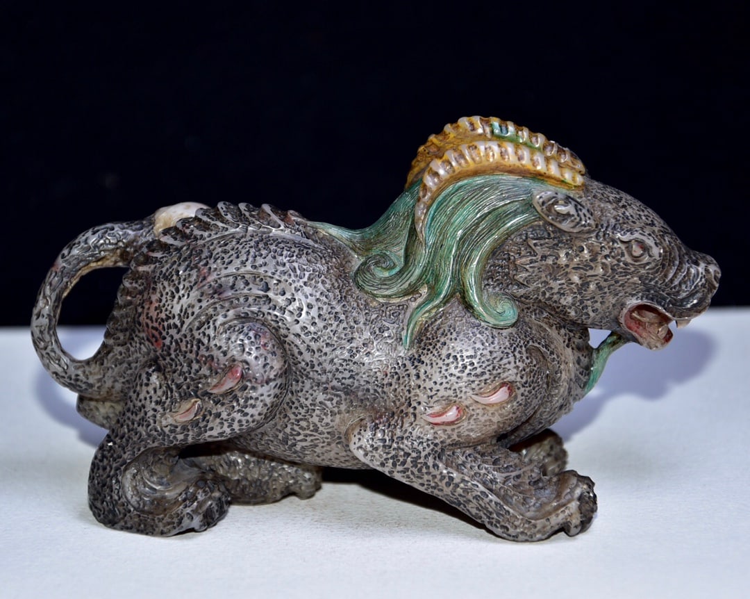 Early collection of old Shoushan stone beasts (1 of 9)