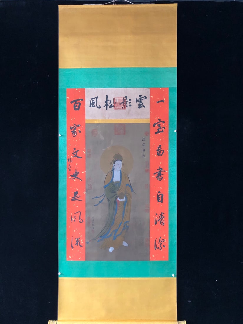 (Wu Daozi): (Wu Daozi) Figure Painting, exquisite four-foot ivory scroll, hand-painted, framed size: 205X87cm, painting size: 111X66cm! Provenance:Mr. Stefan, Minneapolis, Minnesota. Our dedicated team expertly h