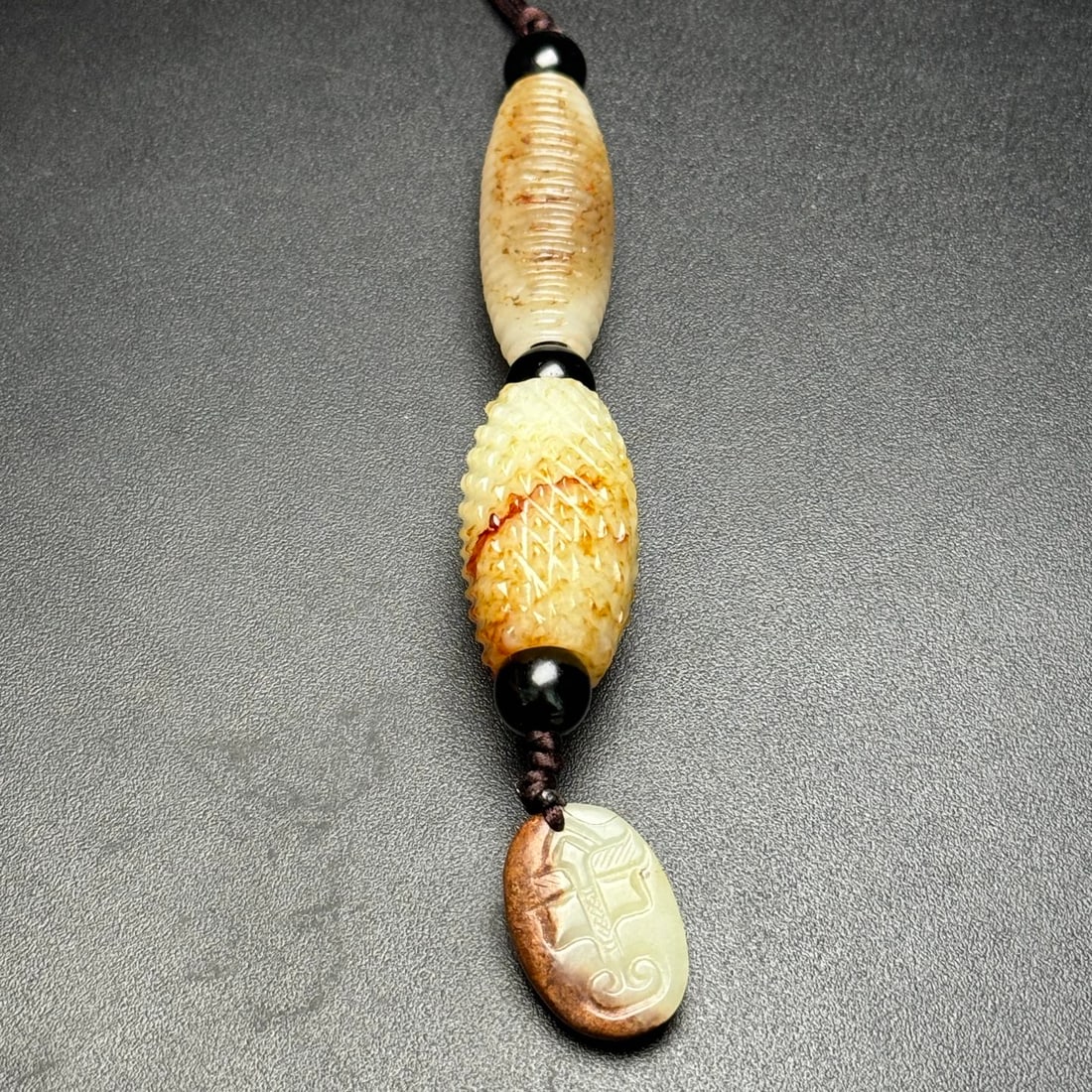 Exquisite Hetian jade multi-gemstone (1 of 9)