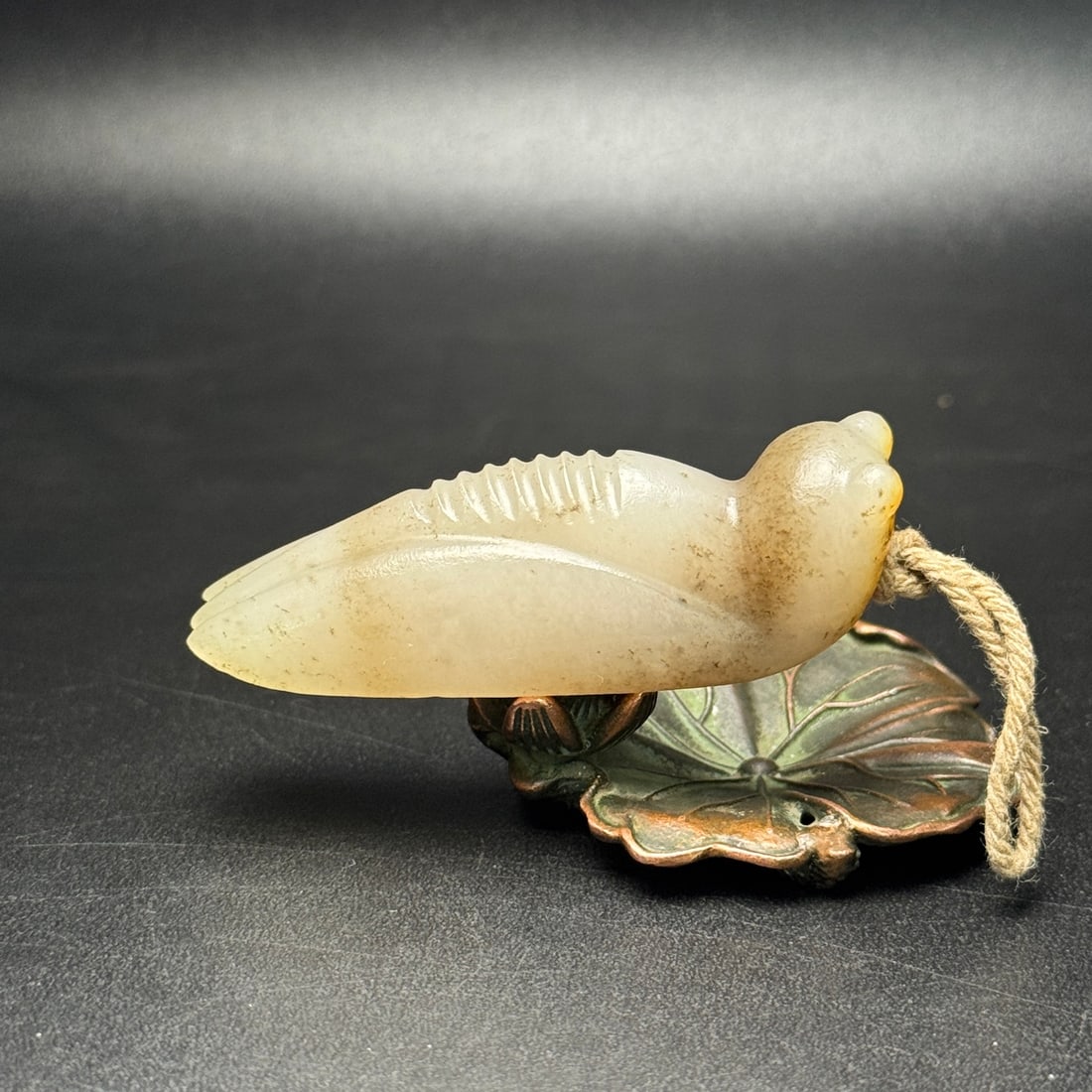 Exquisite Hetian Jade Cicada (1 of 9)