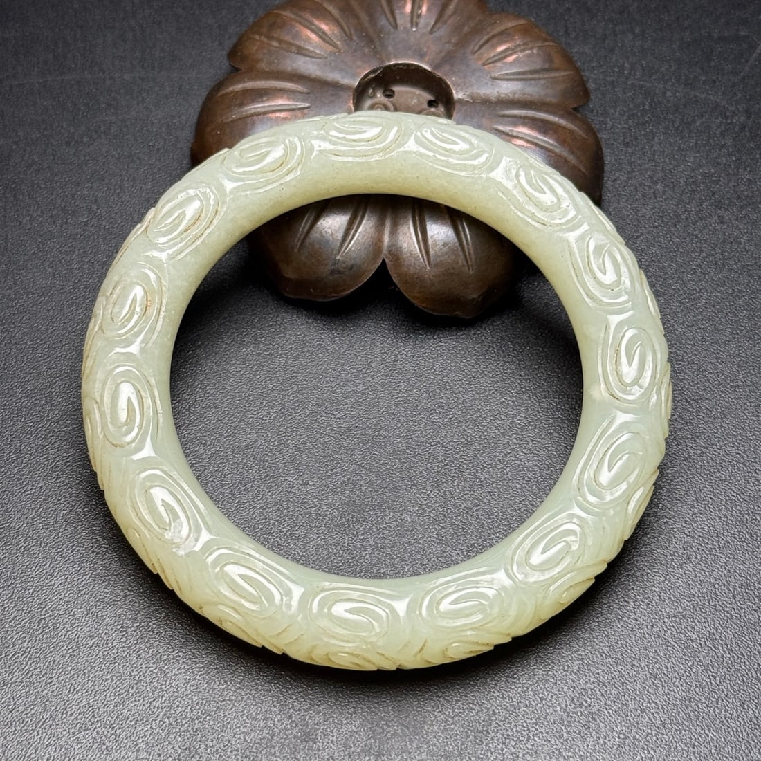 Hetian jade bracelet (1 of 9)