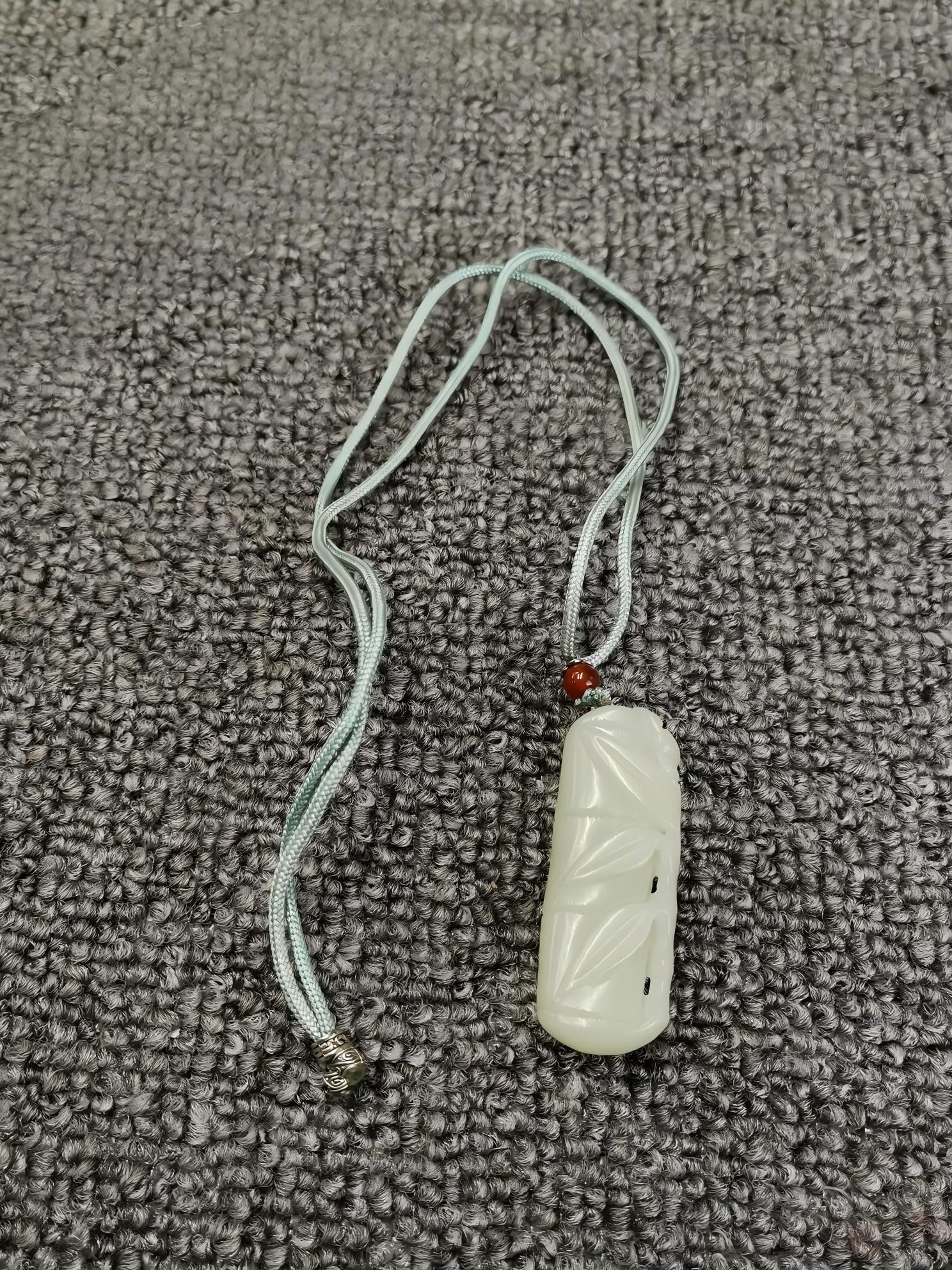 Qing Dynasty Hetian Jade "Rising Step by Step" Pendant (1 of 8)