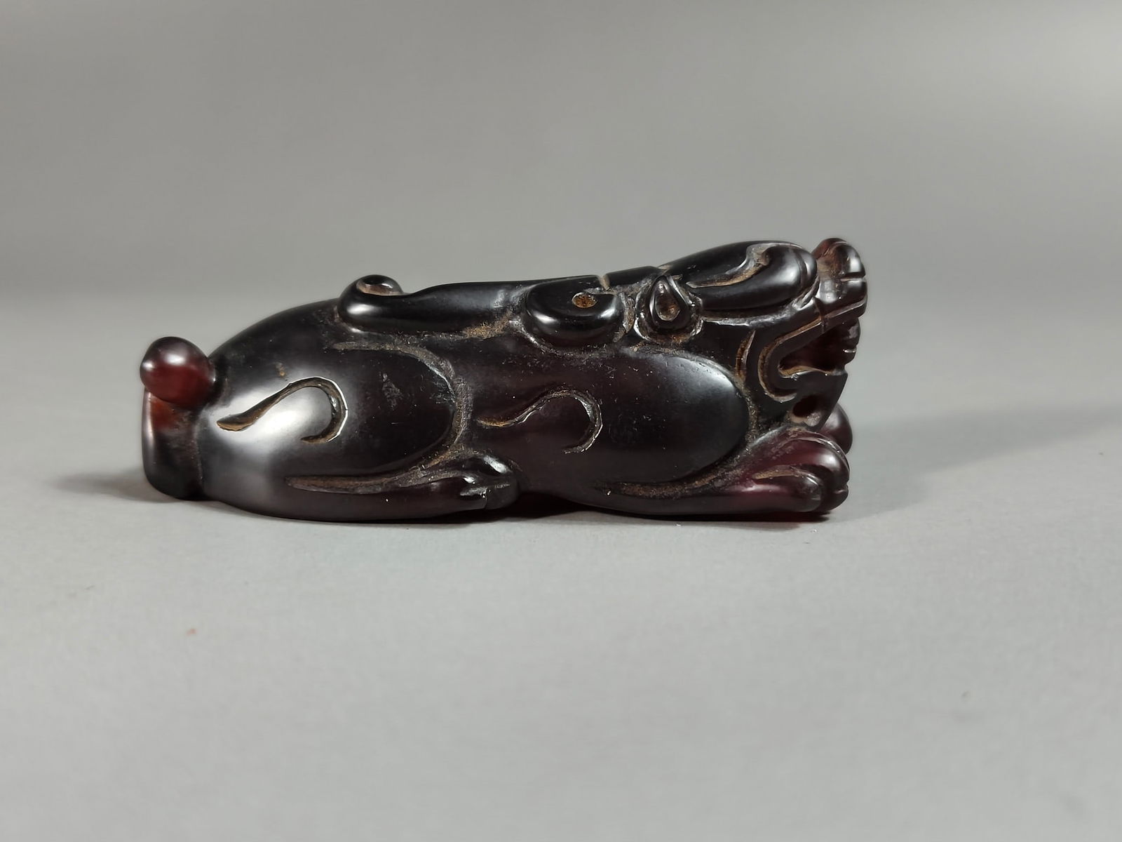 Antique Ruby Chi Tiger Handle - 2