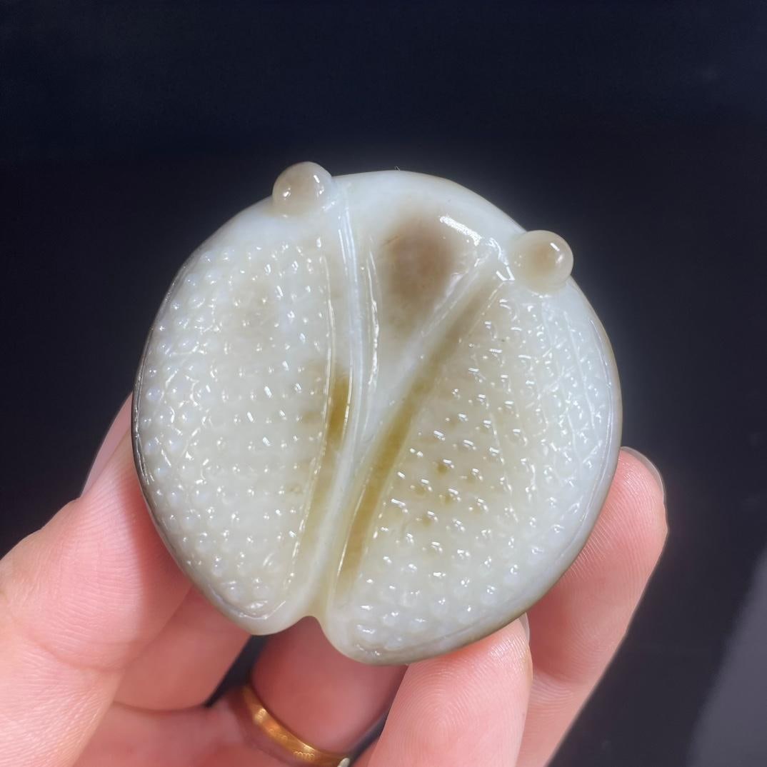 Treasured Hetian jade pebble carving jade Zen pendant (1 of 6)