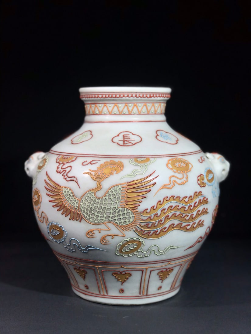 Yuan Dynasty painted dragon and phoenix pattern jar (1 of 7)