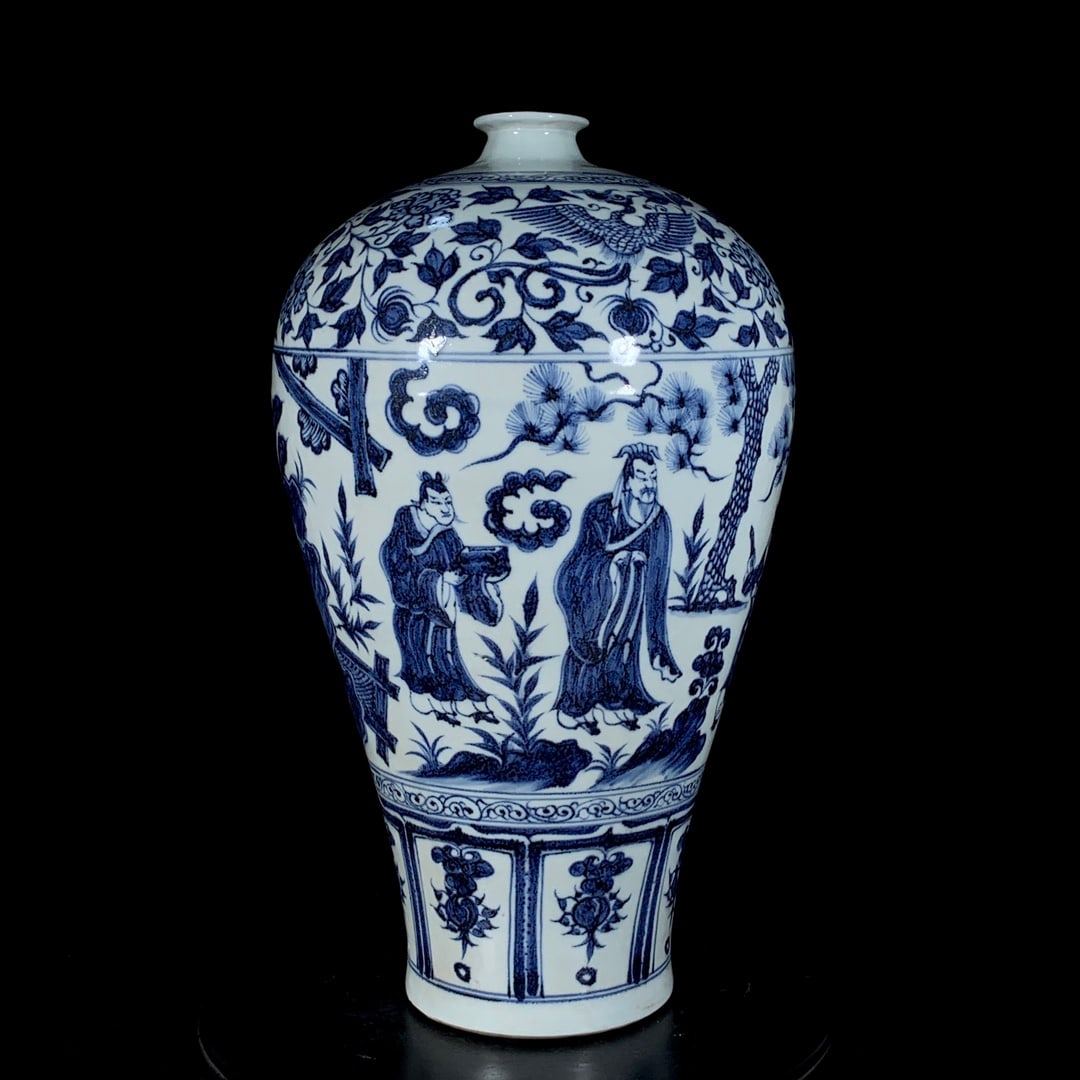 Yuan Dynasty blue and white porcelain plum vase depicting the story of "Three Visits to the Thatched (1 of 9)