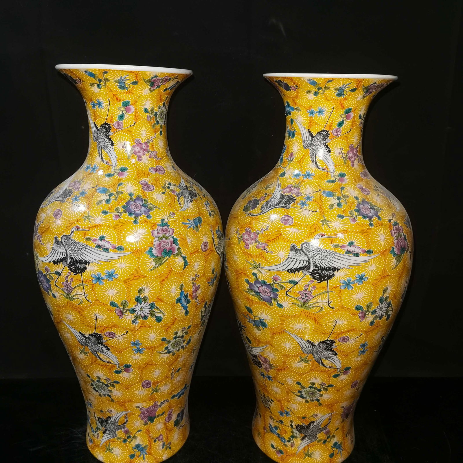 A pair of Qing Dynasty famille rose vases: A pair of Qing Dynasty famille rose vases Provenance:Mrs. Blair, Newport Beach, California. Our dedicated team expertly handles both domestic and global shipping arrangements.We also offer CONSOLIDATE