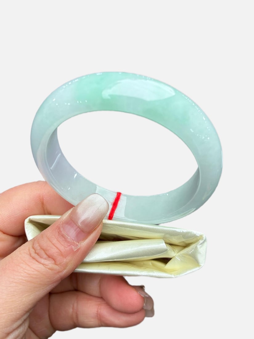 Jadeite bangle with true bright green color (1 of 9)