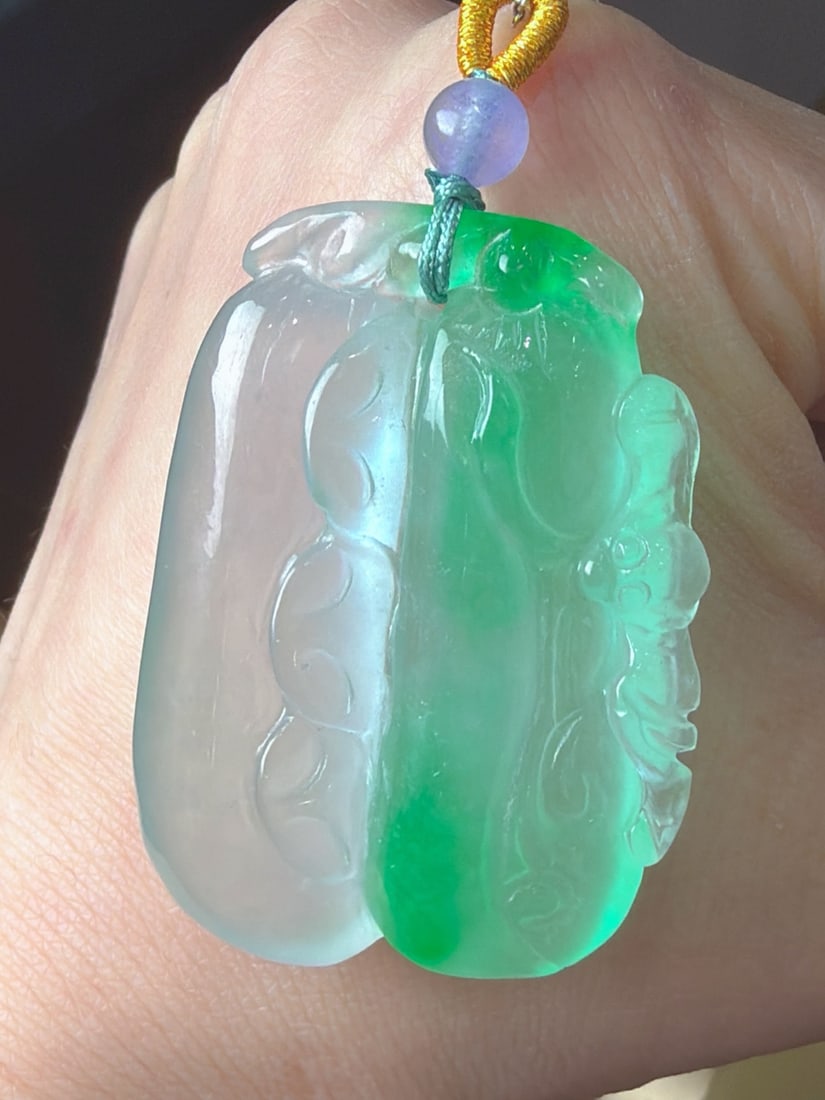 Jadeite Icy Green Gourd Pendant (1 of 9)