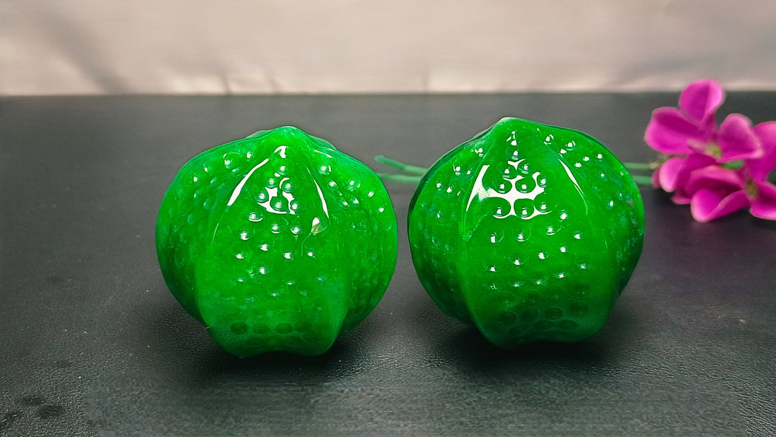 Dragon Stone Type Imperial Green Jadeite Walnut Hand-held Piece (1 of 9)