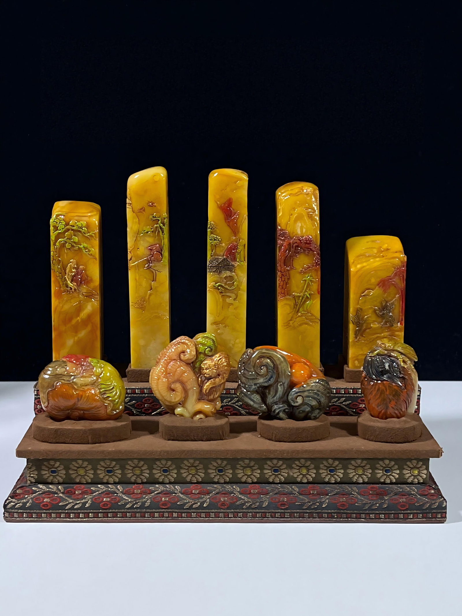 Fine Tianhuang stone seal from the sixth year of the Qianlong reign (1767) (1 of 9)