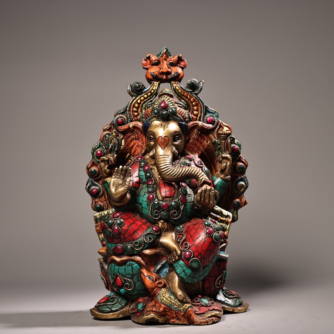 A rare Tibetan-style bronze elephant-trunk Buddha statue, crafted with Tibetan techniques, inlaid (1 of 13)