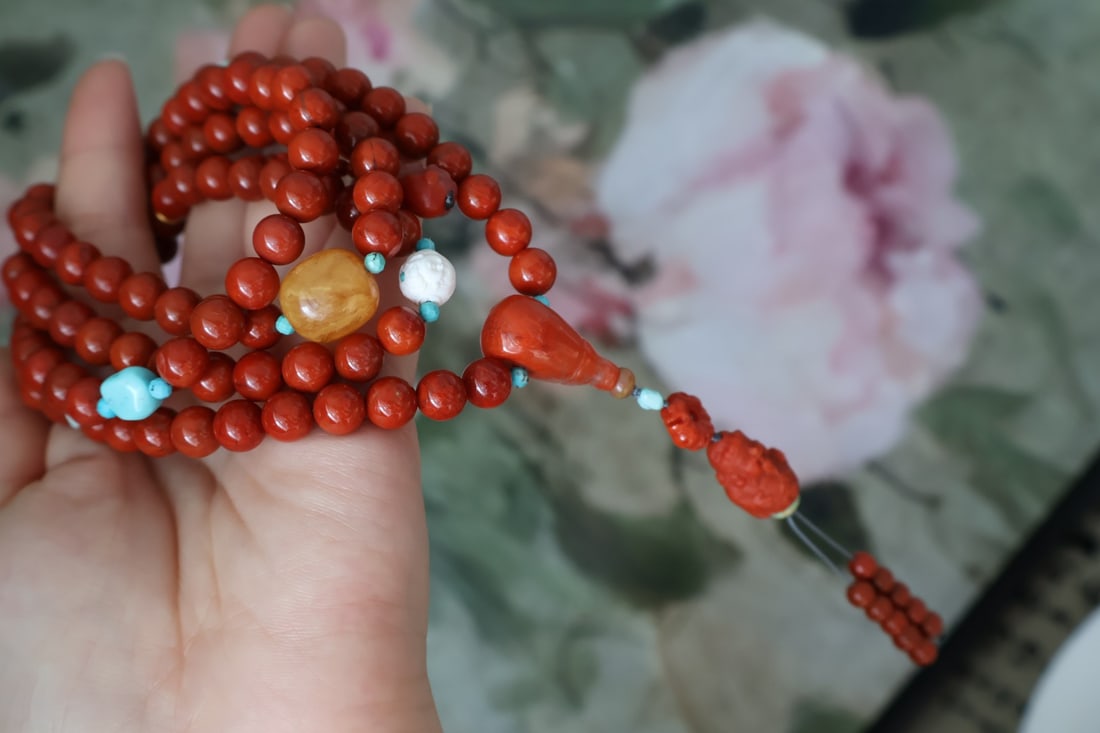 108-bead natural Sichuan red agate with persimmon red flame pattern (1 of 8)