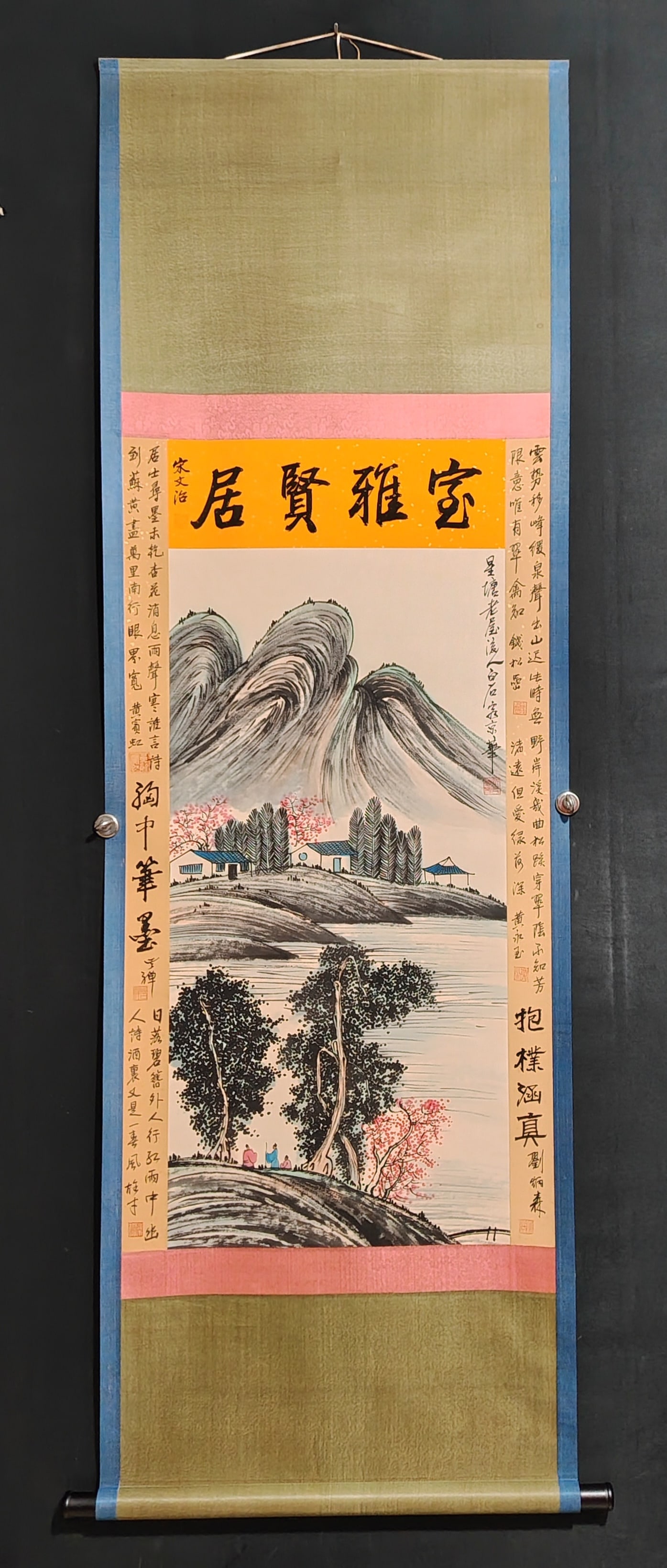 Qi Baishi's landscape: A pure handmade three-foot landscape painting by Qi Baishi, depicting a single subject. The painting itself is shown in the photos. Materials: Xuan paper, 206cm x 67cm, painting size: 113cm x 49cm. Pr