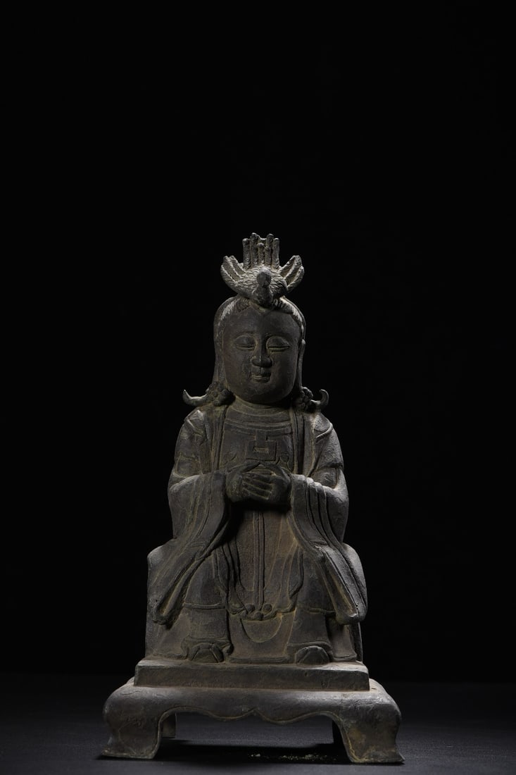 Statue of Bixia Yuanjun cast in purple bronze: The bronze statue of Bixia Yuanjun measures 26cm in height, 14.5cm in width, 10cm in thickness, and weighs 1825g. Provenance:Private Estate, San Diego, California. Our dedicated team expertly handles