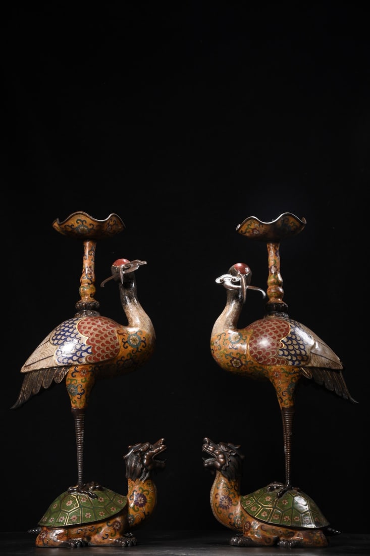 A pair of large cloisonne tortoise and crane candlesticks symbolizing longevity.: A cloisonne enamel vase with a copper body, 36cm high, approximately 20cm in diameter, with a mouth diameter of 11.5cm, and weighing 1007g. Provenance:Private collection, Connecticut. Our dedicated te