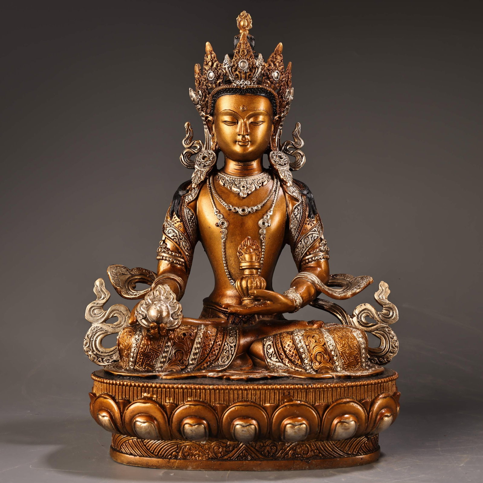 A Tibetan-style Ksitigarbha Bodhisattva statue, crafted entirely from pure copper with high relief (1 of 9)