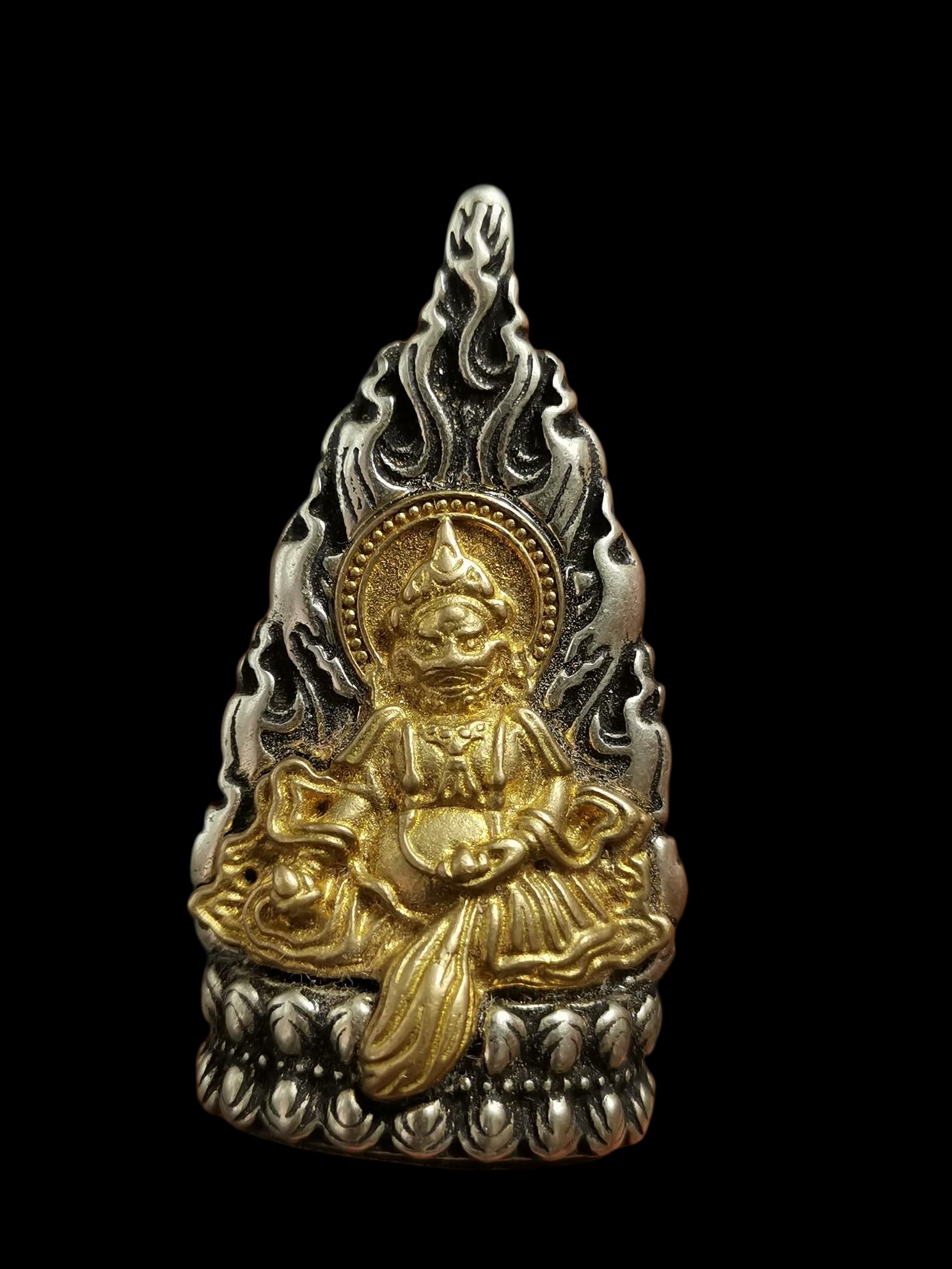 Old Tibetan-style gilded gold wealth god pendant (1 of 7)