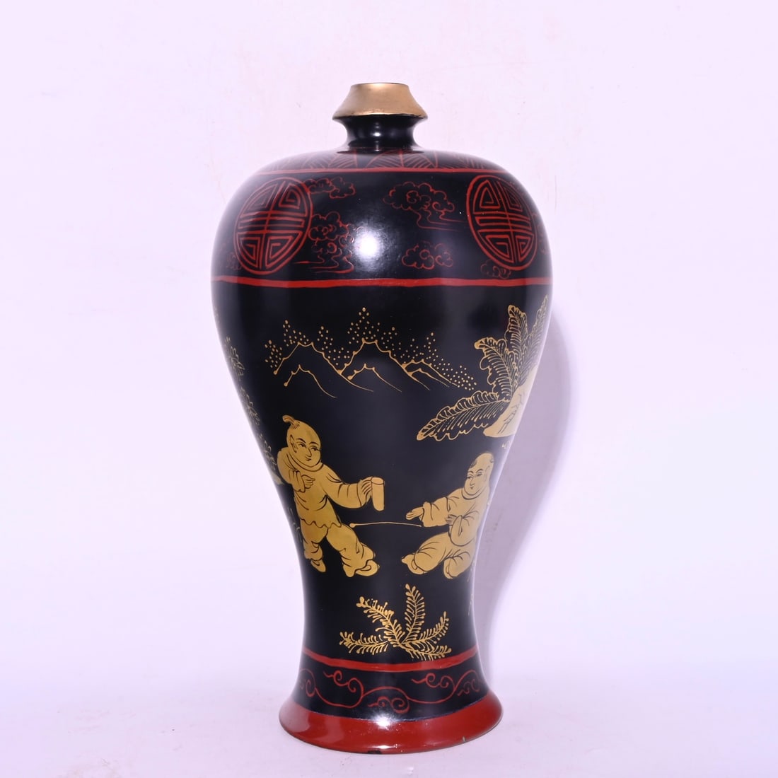 A large lacquered plum vase with a gold-painted child design from the Ru kiln of the Song Dynasty, (1 of 9)