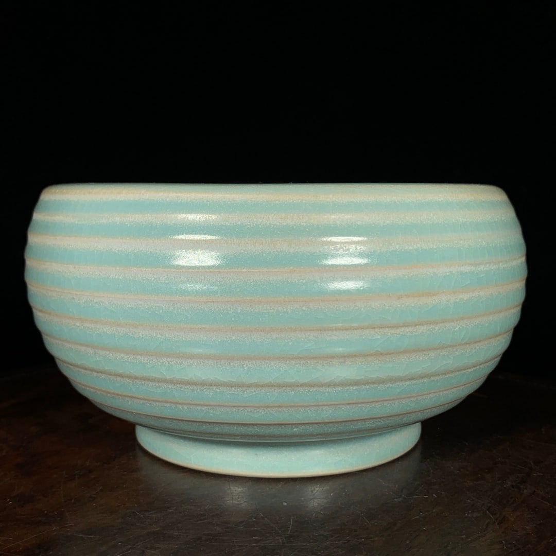 Song Dynasty Ru Ware String Pattern Washer (1 of 9)