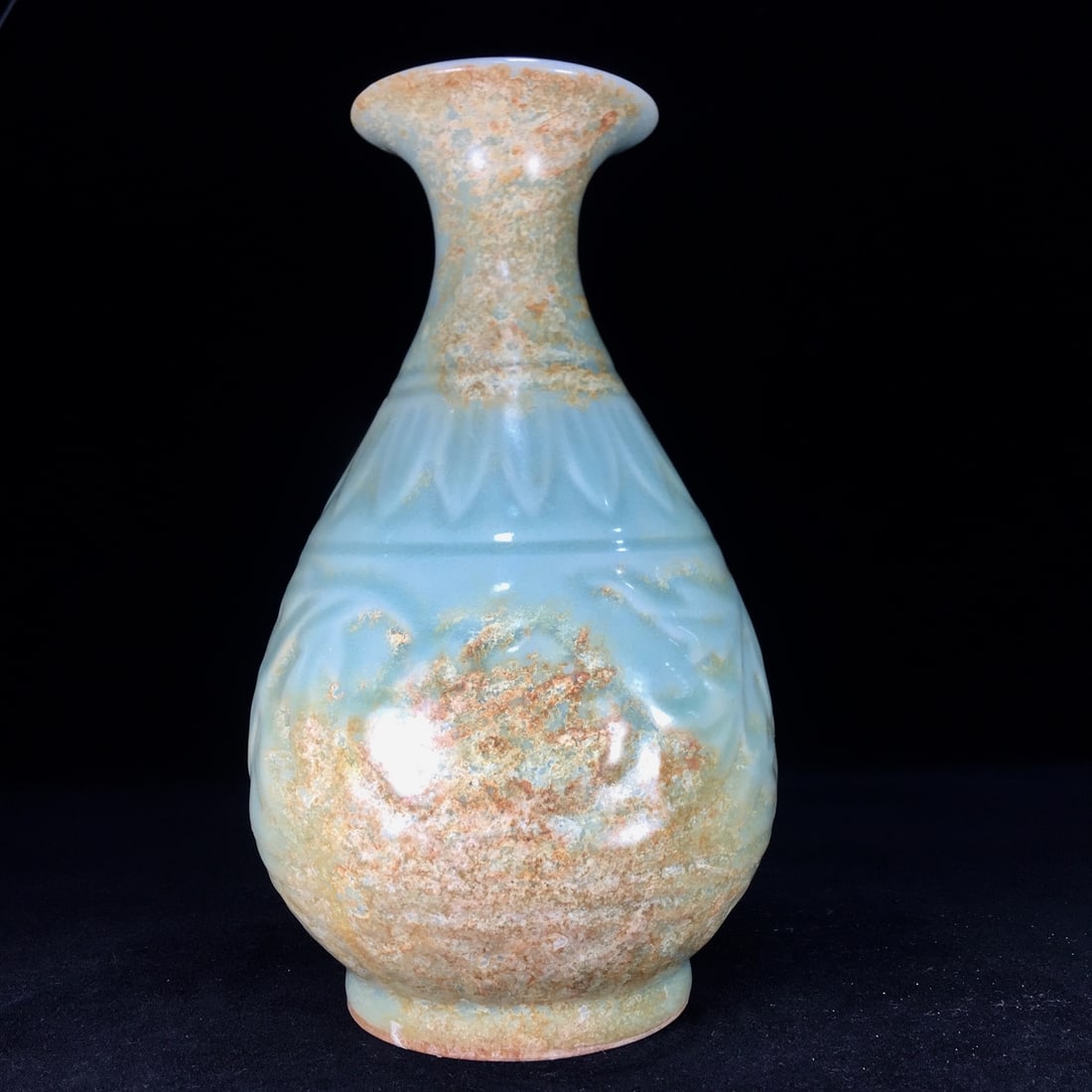 Song Dynasty Longquan Porcelain Yuhuchun Vase (1 of 9)
