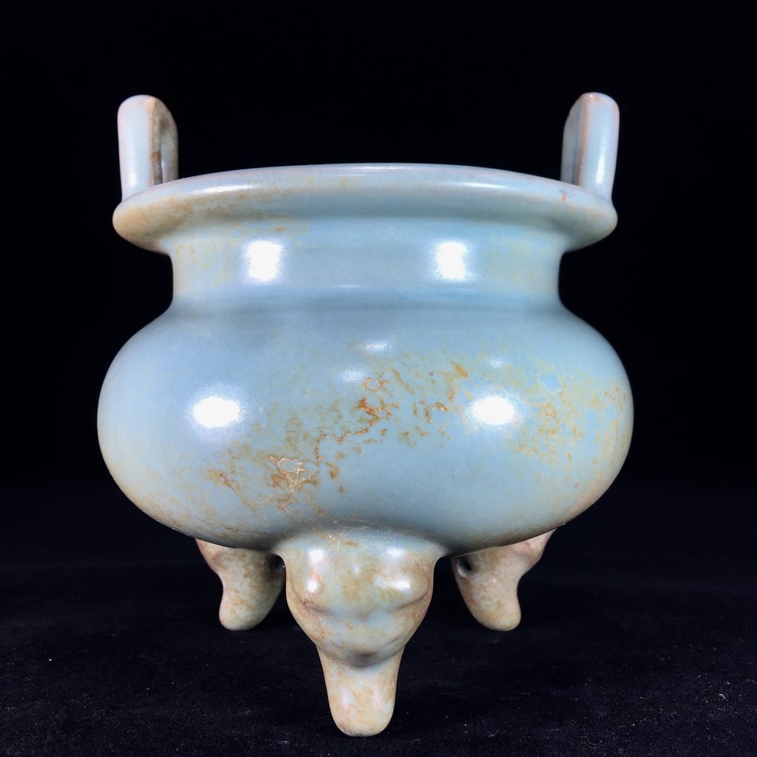 Song Dynasty Ru Ware Incense Burner (1 of 9)