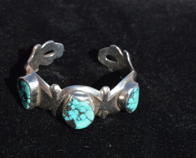 Sandcast FL Begay Turquoise Sterling Bracelet (1 of 3)