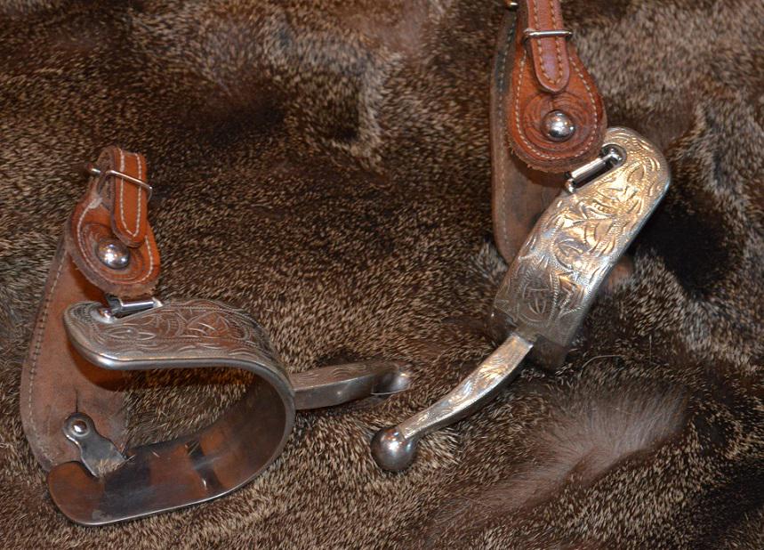 Silver face plate Show Spurs (1 of 5)