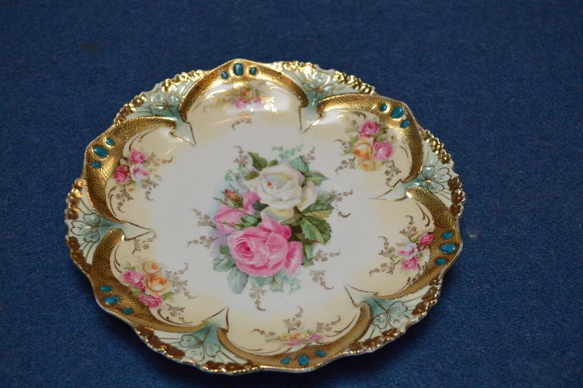 8 1/2" RS Prussia Plate, Roses and Gold (1 of 3)