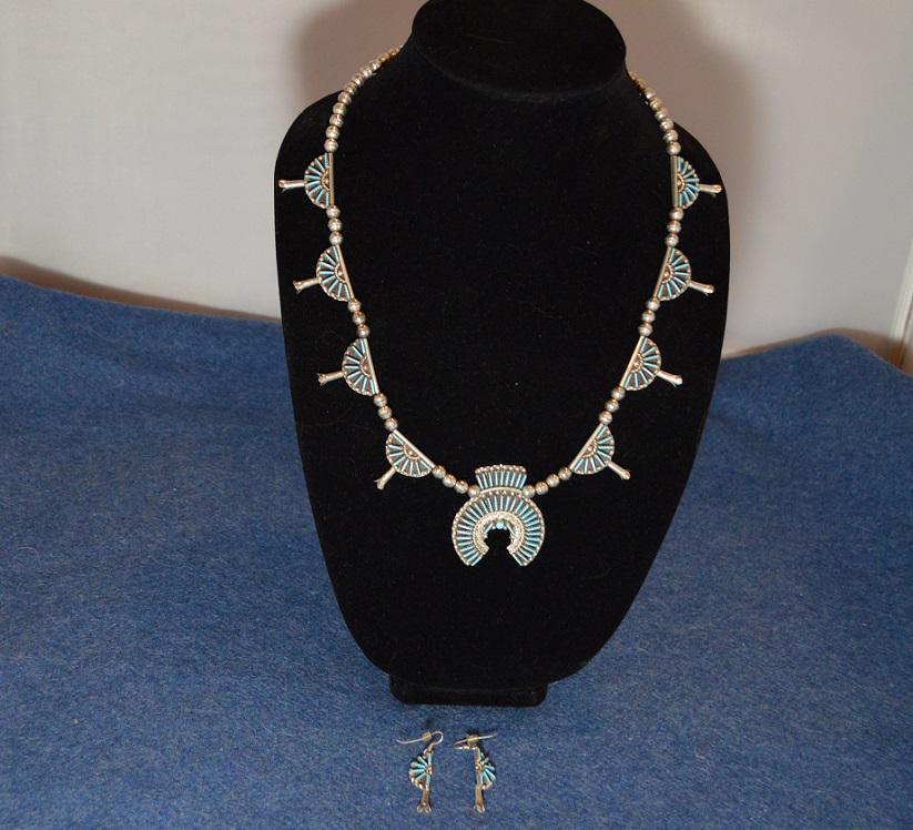 Zuni Signed HH Sterling Petit Point Turquoise Squash (1 of 4)