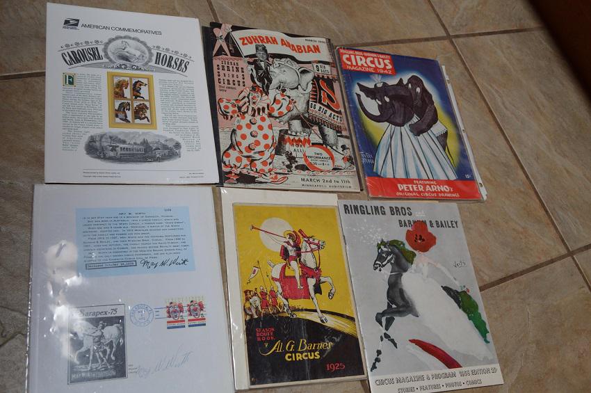 Huge Lot Vintage Circus Programs & Ephemera (1 of 7)