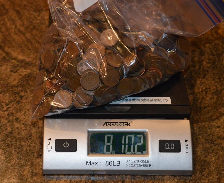 8 1/2 Pounds- Unsorted Ungraded Wheat Pennies (1 of 2)