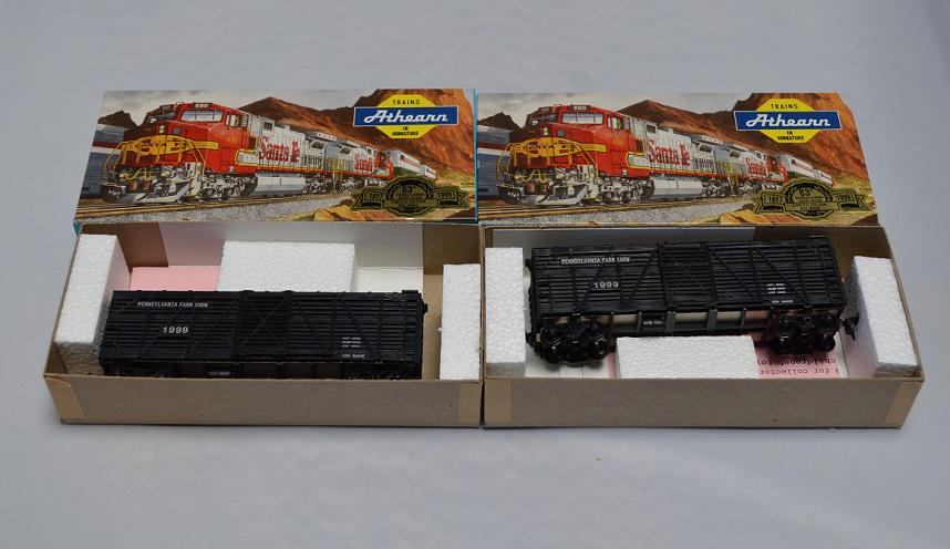 Athearn HO Stock Cars- Customized for PA Farm Show 1999 (1 of 4)